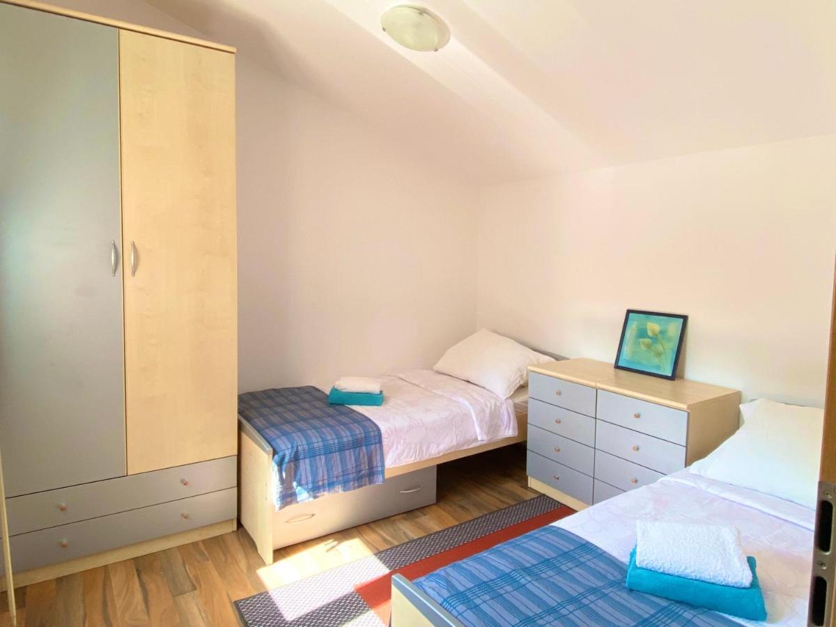Apartments Mani Trogir Eksteriør billede