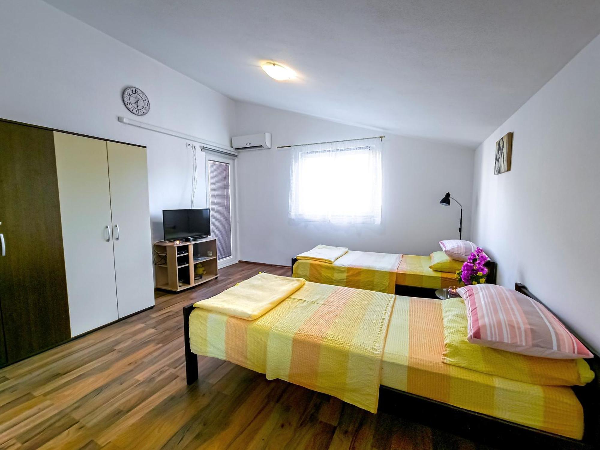Apartments Mani Trogir Eksteriør billede