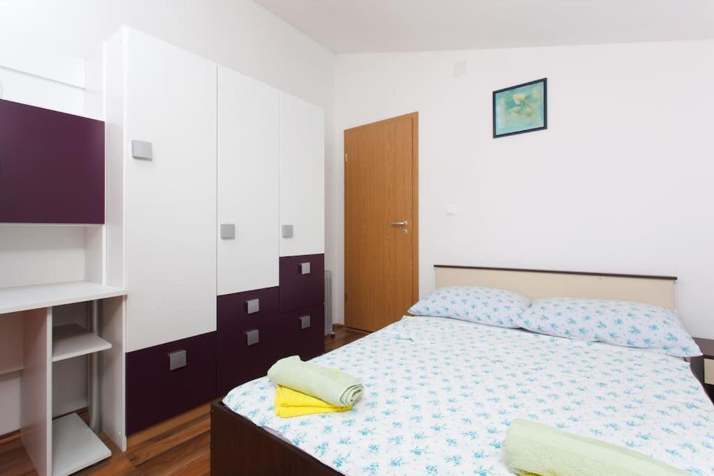 Apartments Mani Trogir Eksteriør billede